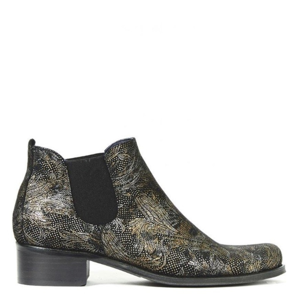 Dorking by Fluchos ankle boots